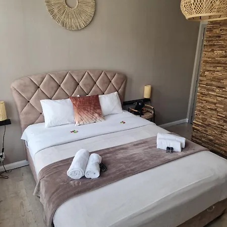 Alojamento de Acomodação e Pequeno-almoço Nonne Blanche