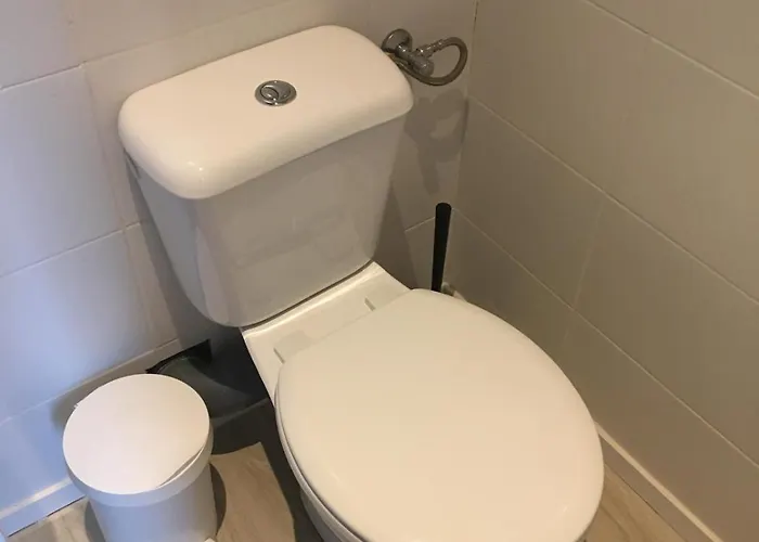 Nonne Blanche فندق مبيت وإفطار 4*